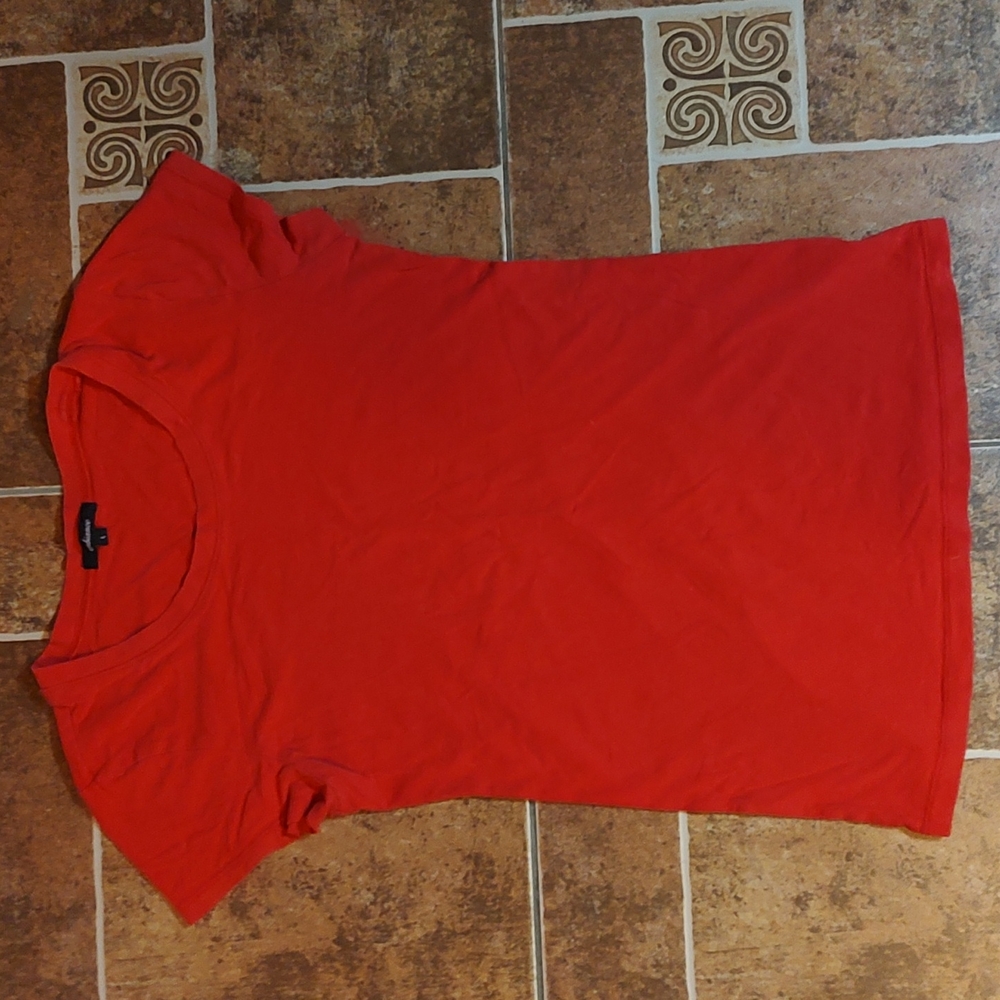 Ambiance| Large| Red T-shirt